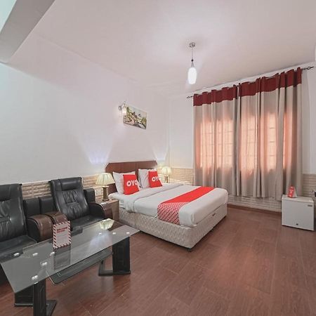 Oyo 120 Seeb Guest House Muscat Luaran gambar